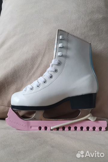 Коньки фигурные детские 31 размер