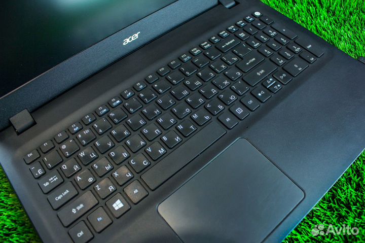 Игровой ноутбук Acer i3, GT940, 8Gb, 500Gb