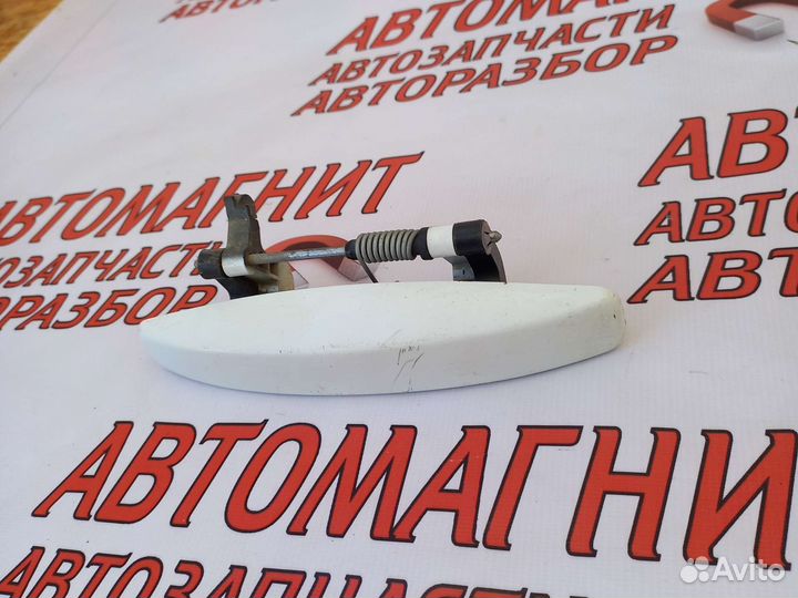 Ручка двери передней правой Рено Дастер