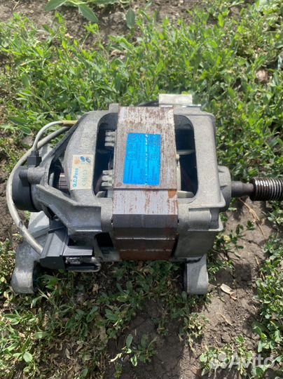 Двигататель стиральной машины