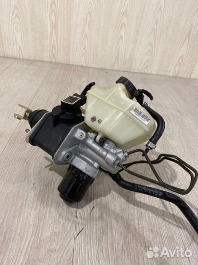 Главный тормозной цилиндр Mercedes Benz E280 W211