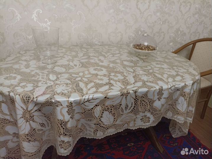 Скатерть, клеенка на стол