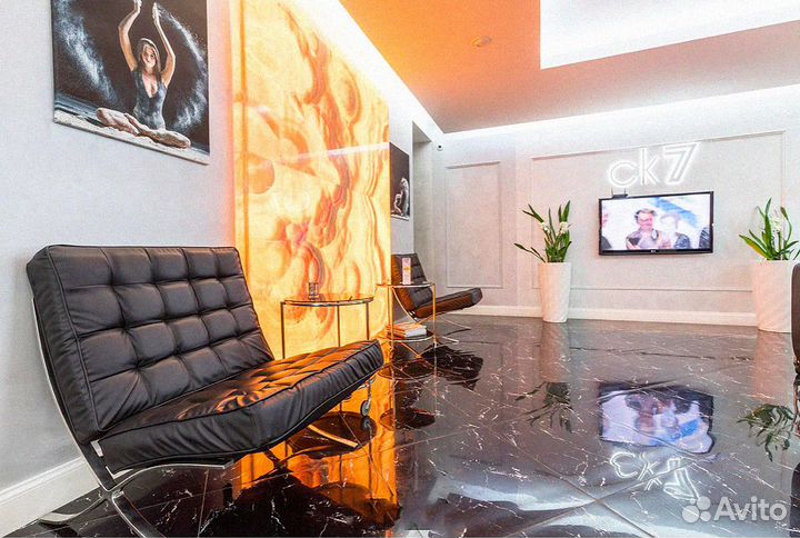 3 часа: Аренда кресла парикмахера в салоне м.Беляе