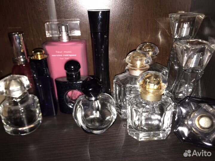 Флаконы оригинальных парфюмов