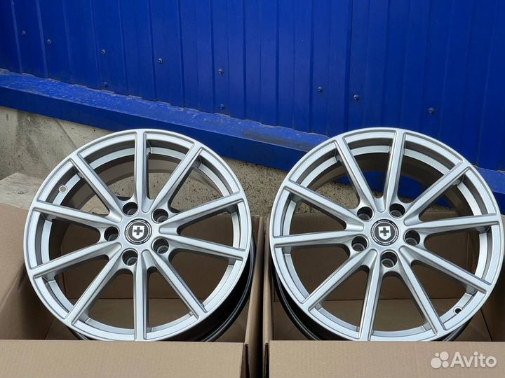 Диски r17 5x114,3 HRE P400 серебро HS