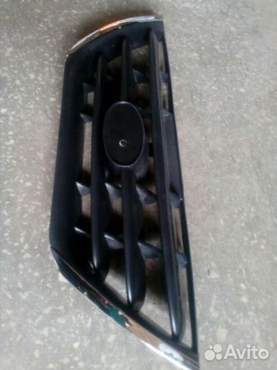 Решётка радиатора Хендай Элантра 03-09 г.в