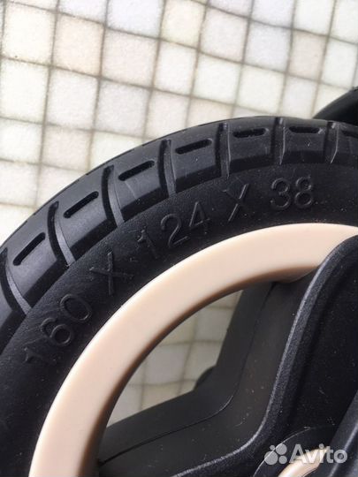 Колесо одно колесо для коляски