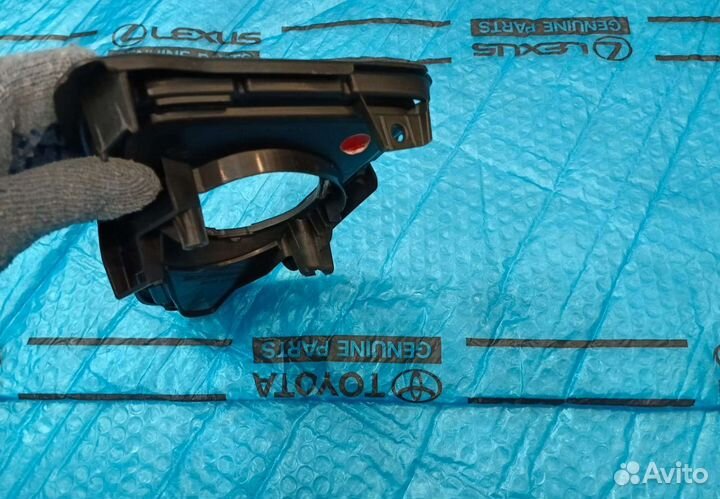 Окантовка птф рав 4 4 рестаил бу с дефектом 15-19