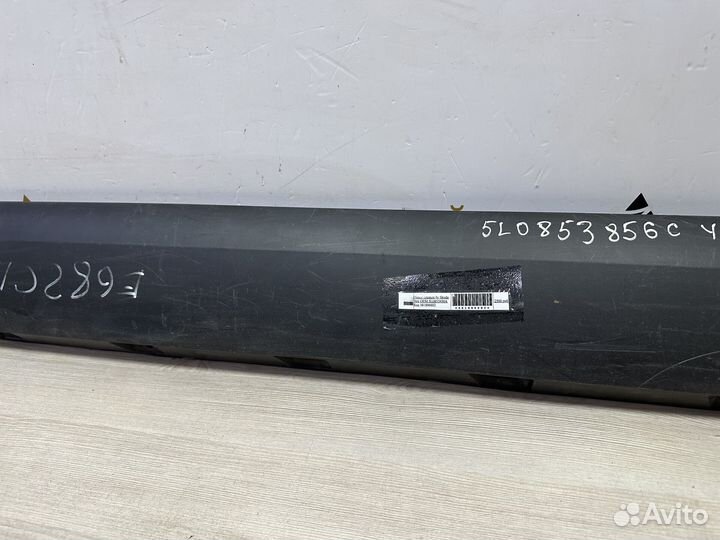Порог правый бу Skoda Yeti OEM 5L0853856A
