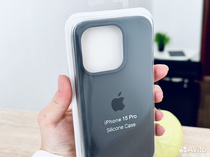 Чехол на iPhone 15 Pro, графит