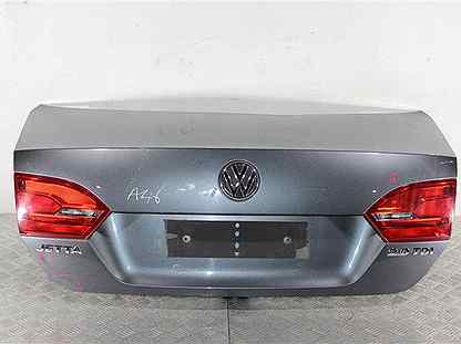 Крышка багажника Volkswagen Jetta 6 A6 caxa