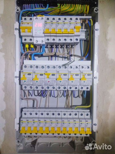 Электрик, услуги электрика