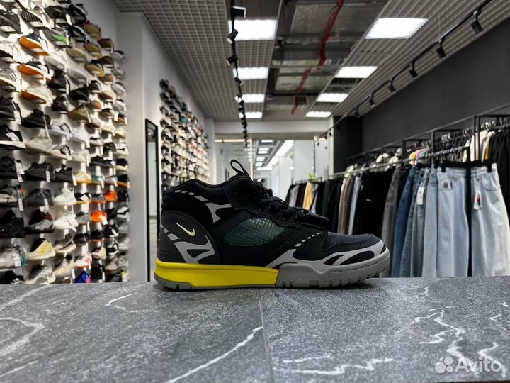 Кроссовки Nike trainer в ТЦ мтв центр