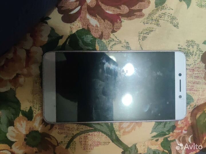 Телефон leagoo t8s