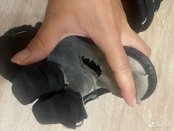 Краги хоккейные размер 10