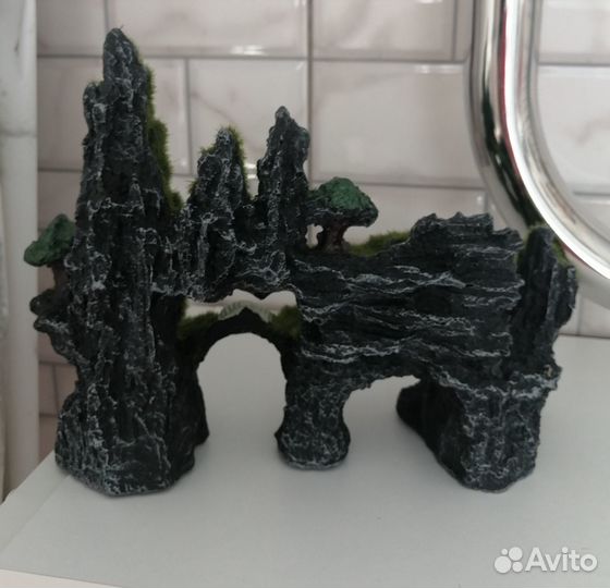 Грот для аквариума