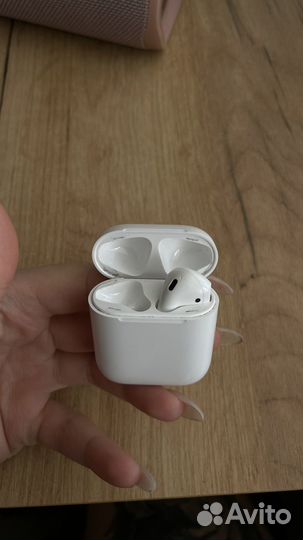 Беспроводные наушники apple airpods 1 б/у