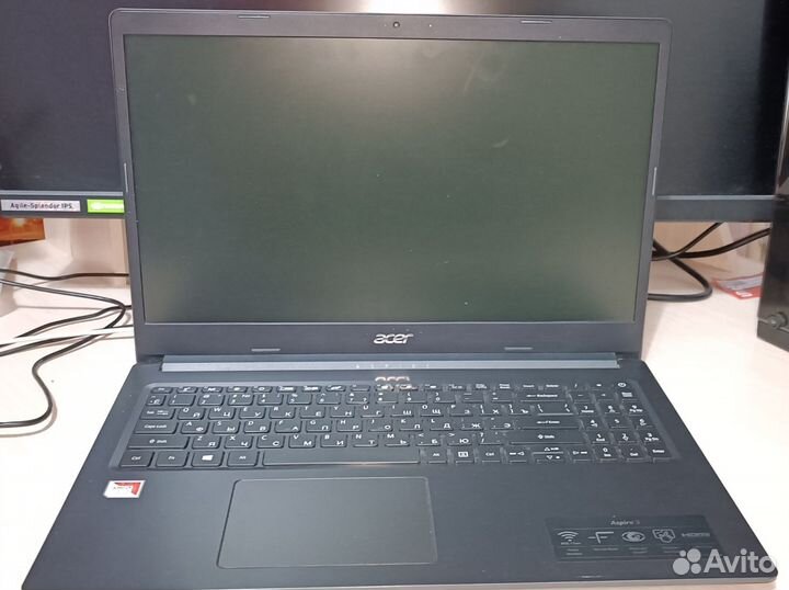 Ноутбук acer aspire 3