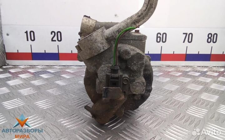 Компрессор кондиционера Skoda Fabia 2 (5J) 2007