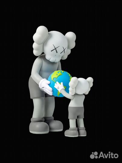 Kaws фигурка The Promise