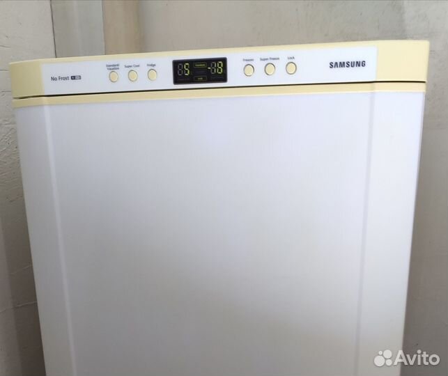 Холодильник Samsung rl33ebsw