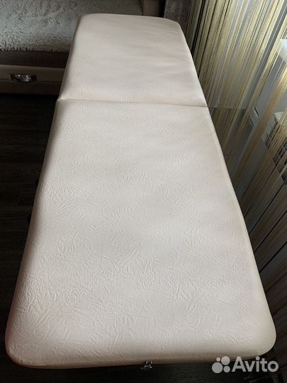 Кушетка чемодан косметологическая