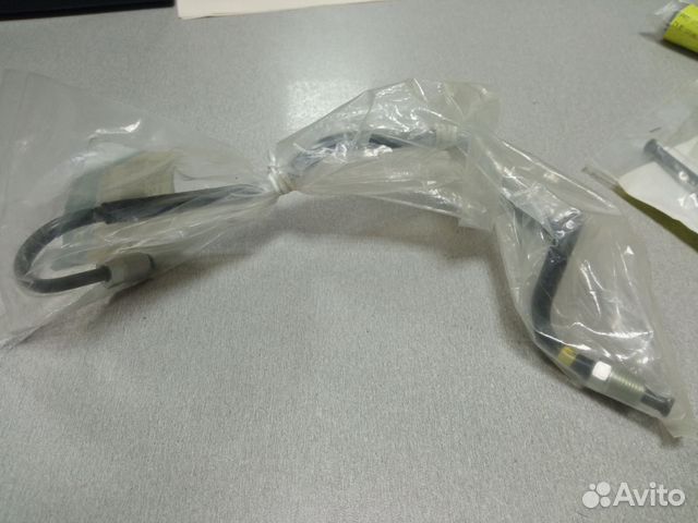 Трубка тормозная задняя правая Mazda 323