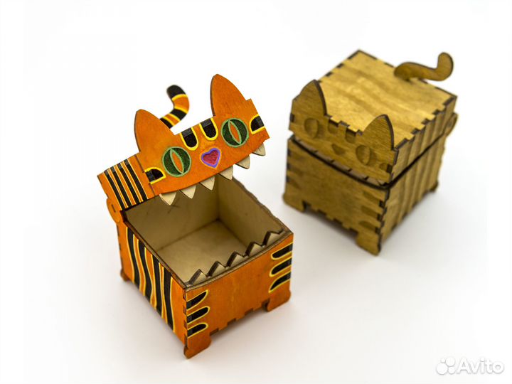 Лазерная резка фанеры и гравировка, резка пластика