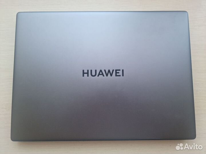 Huawei MateBook 14