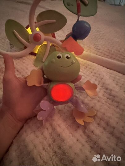 Музыкальный мобиль на кроватку tiny love