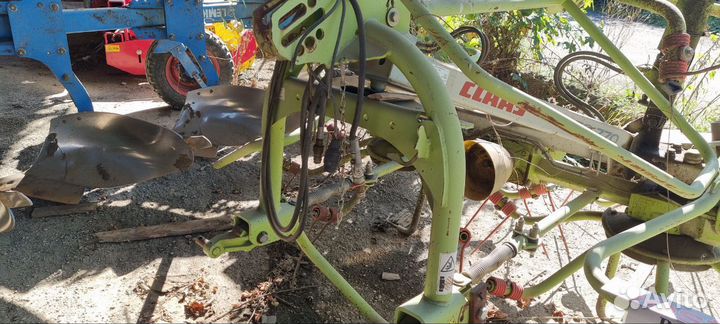 Ворошилка Claas Volto 770, 2011