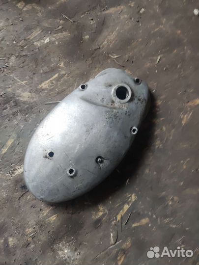 Левая крышка двигателя Иж планета 3