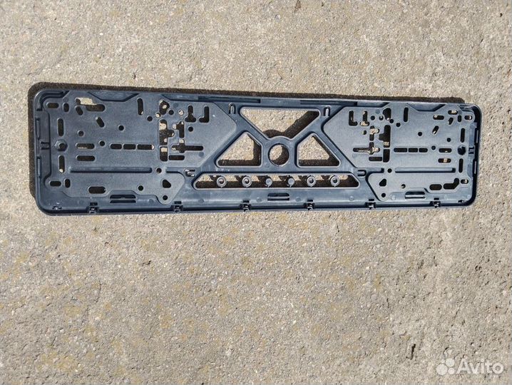 Крепление номера Skoda