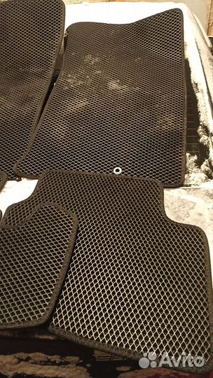 Автомобильные коврики eva