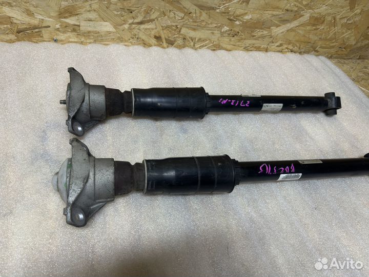 Амортизатор задний Audi A4 B9 2017 8W0513035AD