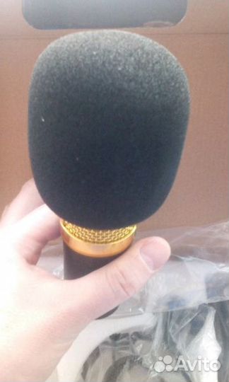 Студийный микрофон новый в коробке