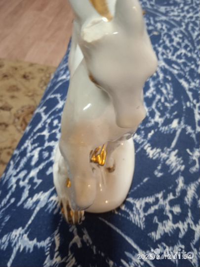 Статуэтка фарфор конь огонь Лфз 60год