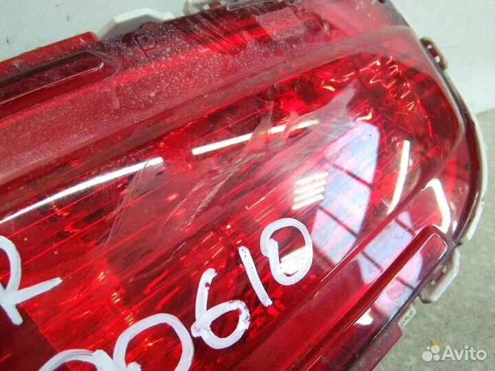 Отражатель в бампер задний правый Mazda CX 5 2017