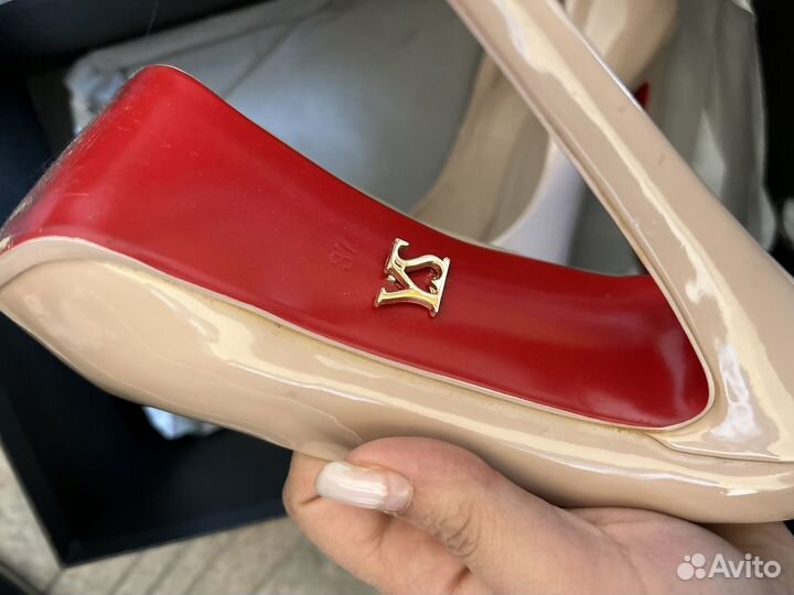 Туфли женские