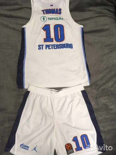 Баскетбольная форма zenith