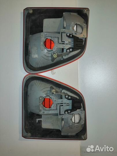 Фонарь крышки багажника Мерседес W210 рестайлинг