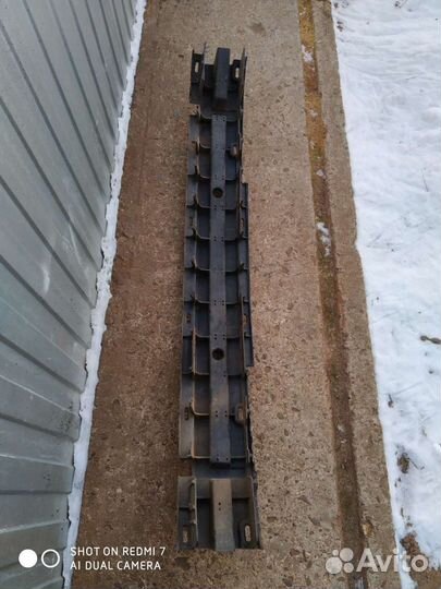 Усилитель переднего бампера 2110-2112