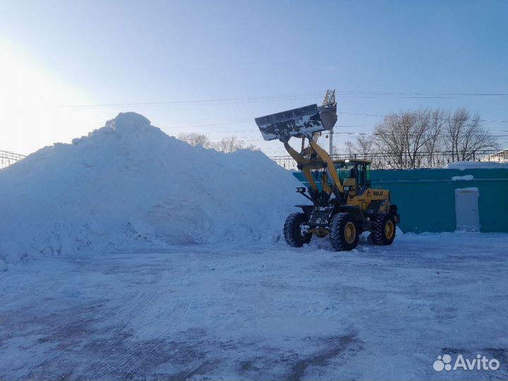 Уборка и вывоз снега погрузчик