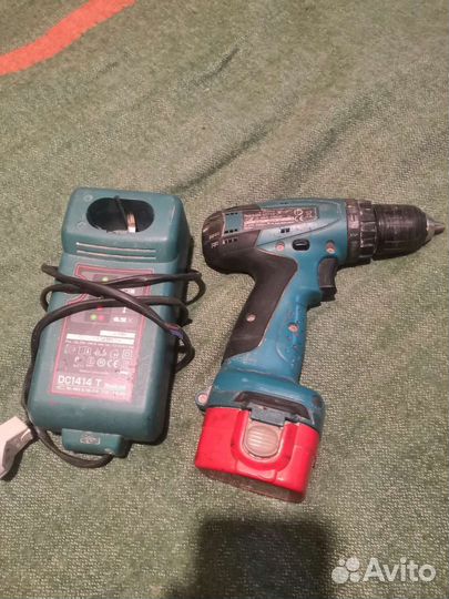 Шуруповерт Makita