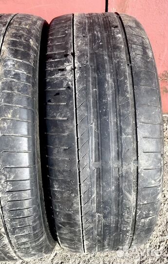 За Комплект Continental 235/50 R18