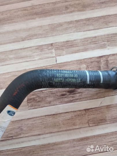 Патрубок системы охлаждения форд Мондео