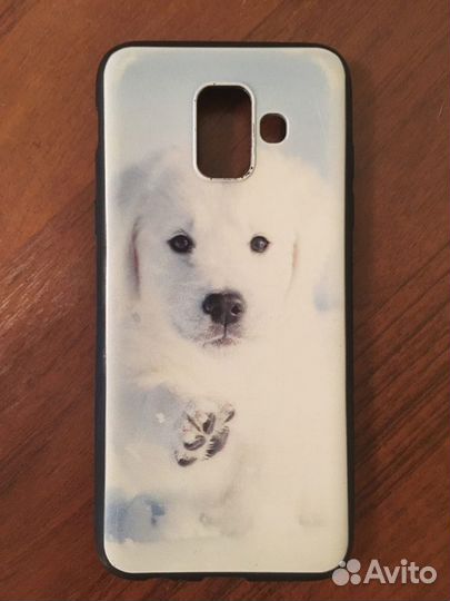 Чехлы на телефон