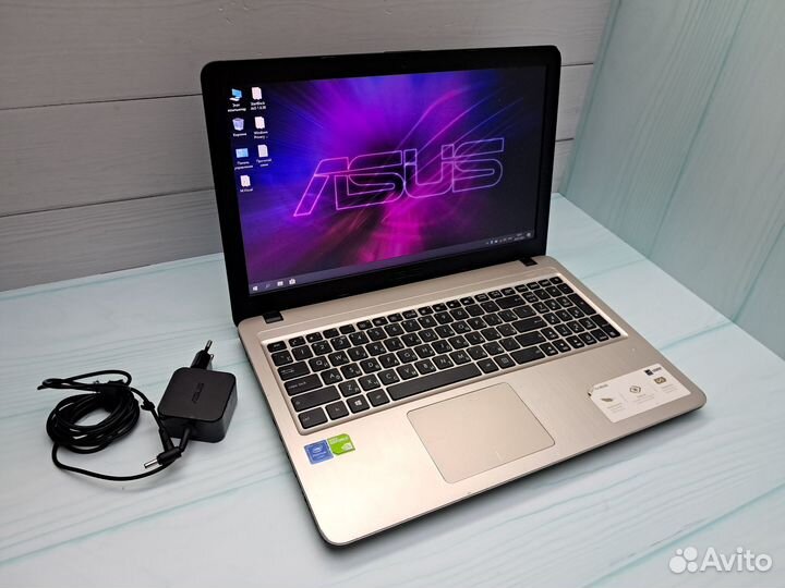 Игровой ноутбук Asus\Intel 4 ядра\920MX 2gb\SSD240