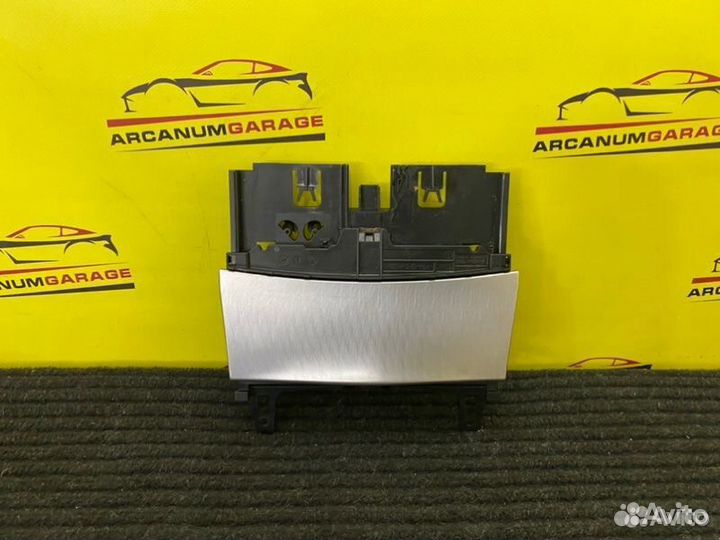 Пепельница Mercedes 207 W207 OM651.911 2011