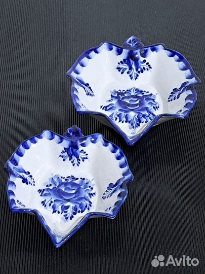 Вазочки конфетницы Листок, фарфор, Гжель